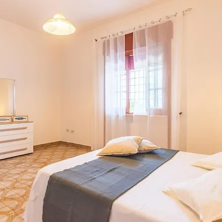 Villa Beach With Private Pool In Peaceful Location *