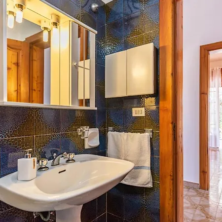 Beach With Private Pool In Peaceful Location Villa