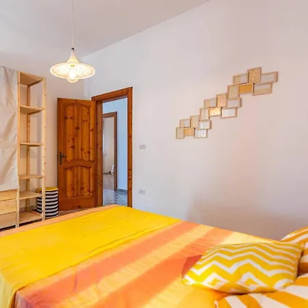 Beach With Private Pool In Peaceful Location Torre Suda