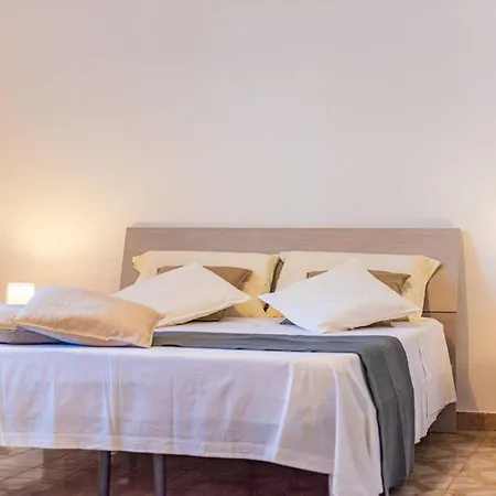Beach With Private Pool In Peaceful Location * Torre Suda