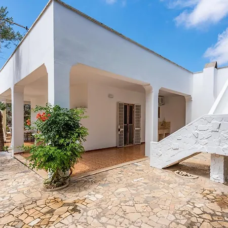 Beach With Private Pool In Peaceful Location